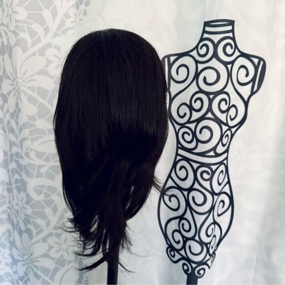 Estetica Rebecca Dark Chocolate Brown Butterfly Cut Synthetic Wig Size Average - Picture 4 of 8